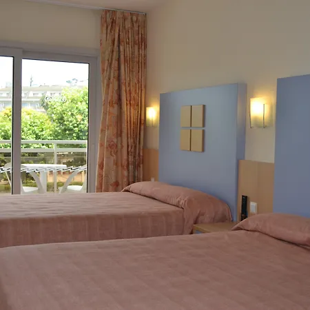 Caprici Beach Hotel & Spa-3