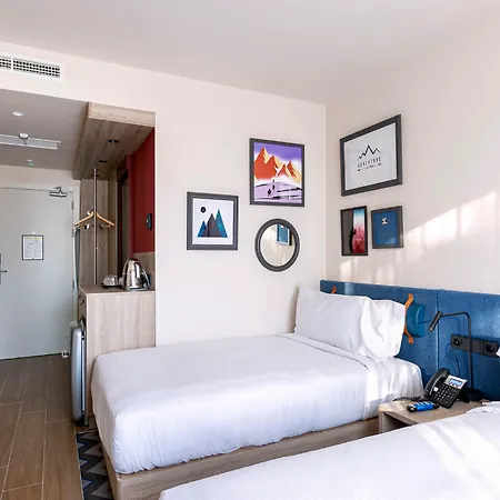 Hampton By Hilton Barcelona Fira Gran Via-2