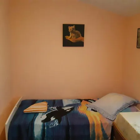 Nice Room With Swimming Pool-3