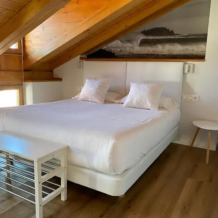 Apartamentos Mundaka Surf Plaza-3
