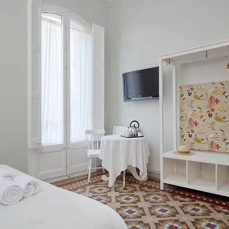 Hostal Poblenou-3