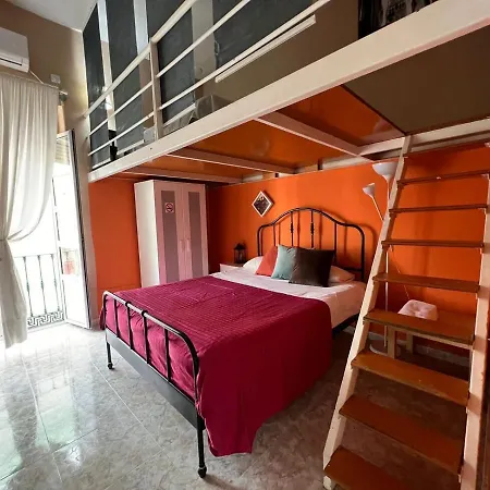 La Maestranza Apartment Rooms-2