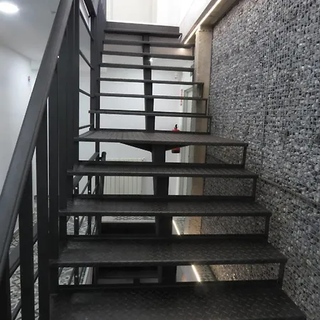Hotel Alojamientos Aviche 6-2
