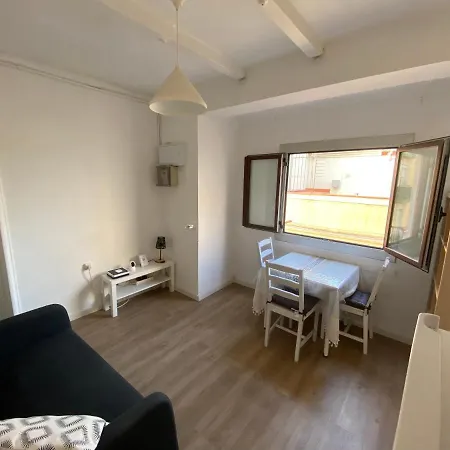 The Guest House Barceloneta-3