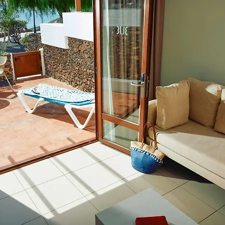 Flamingo Beach Resort-3