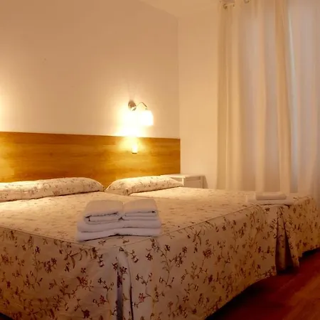 Hostal Nersan2-3