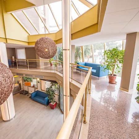 Golden Avenida Family Suites 4 Sup-3