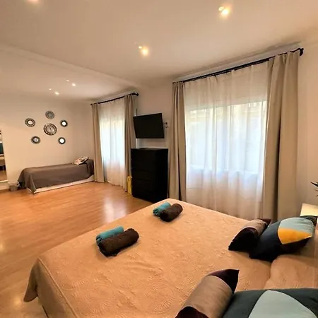 Rooms In The Center Of Barcelona-2