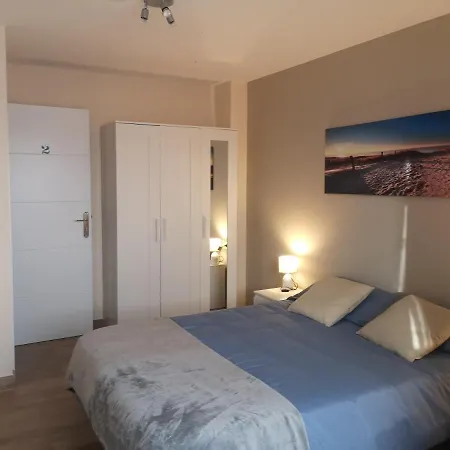 Hostal Mari en La Laguna, alquiler habitación privada en hostal, 6 habitaciones cerca de la universidad y aeropuerto Norte, 3 baños compartidos-3