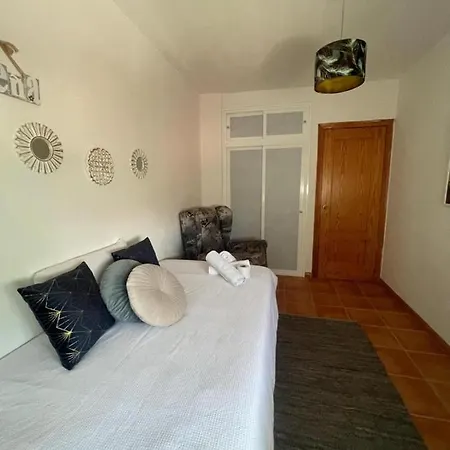 Room In Guest Room - Mex-Goretti Gesthouse-3