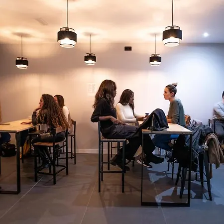 Madriz Hostel-2