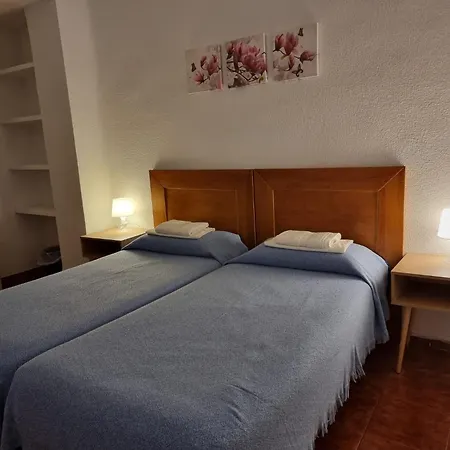 Casa De Huespedes Cuenca-2