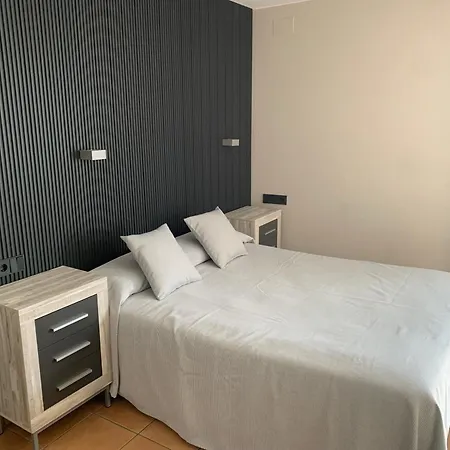 Hotel Cal Mariner-2