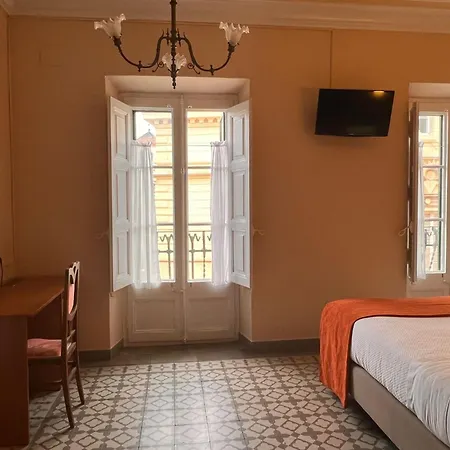 Hotel Noucentista-2