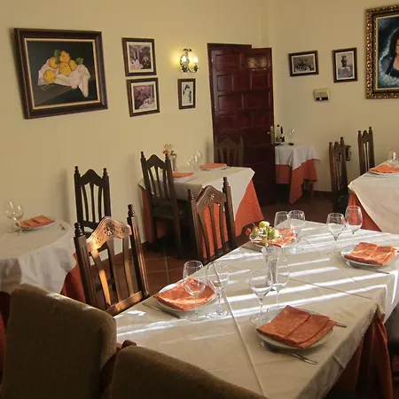 Hotel Restaurante El Lago-2