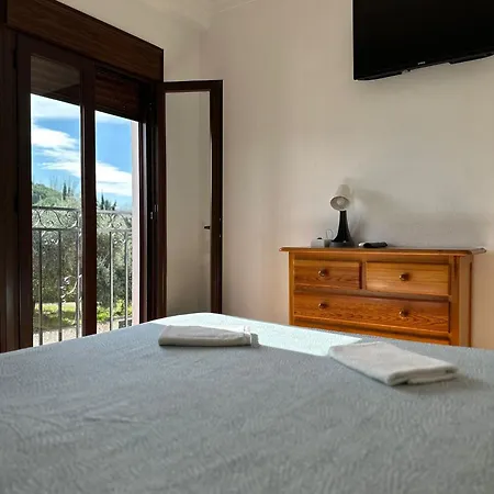 Hostal La Campina-2
