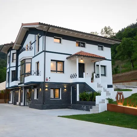 Neguetxea Boutique Guest House-3