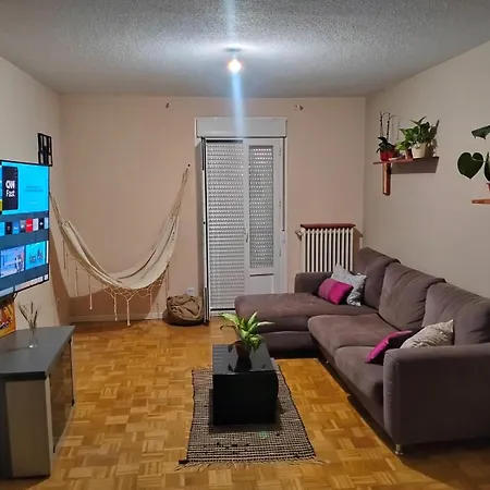 Habitacion Privada-Apartamento Compartido Con Anfitrion-3