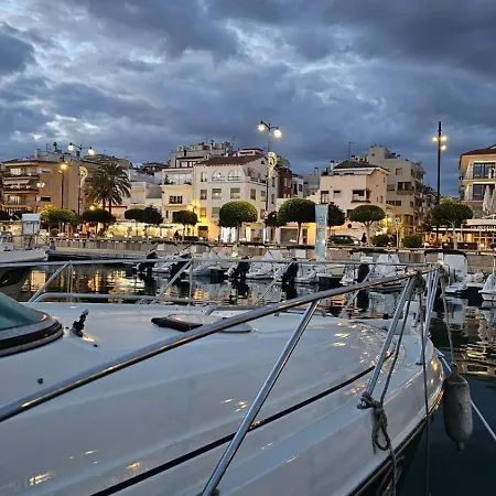 Barco En Cambrils-2