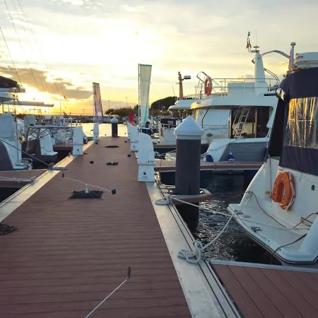 Barco En Cambrils-3