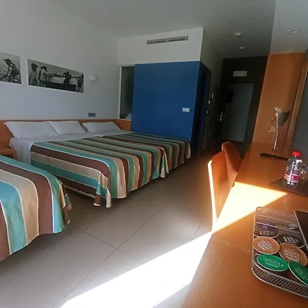 Hotel Alboran-3