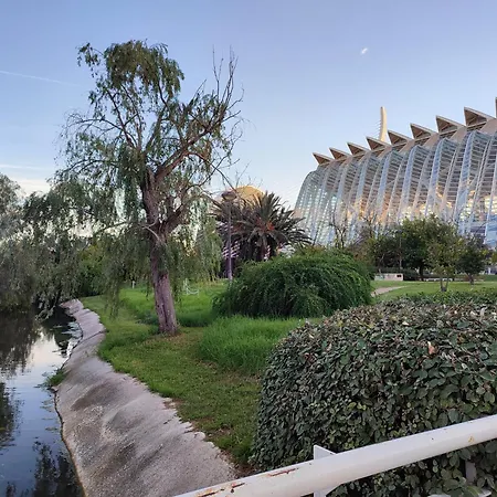 Arts & Sciences Rooms - Valencia Authentic Urban Parklife - Vlc Urban Rental-2
