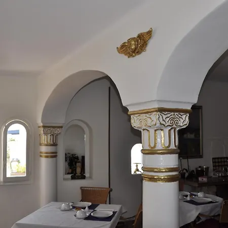 Boutique Hotel Mamabels-3