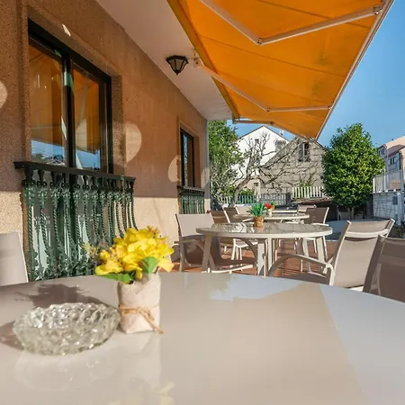 Hostal Devesas-3