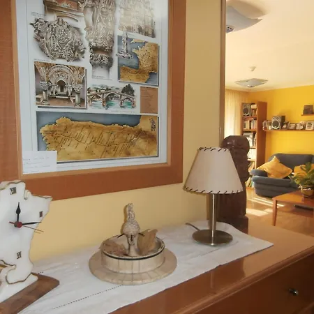 Hostal El Volante-2