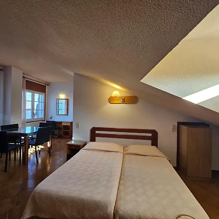 Hotel Blue Spot-3