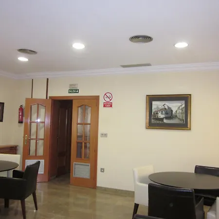 Hotel Elena María-3