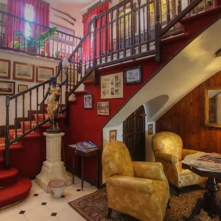 Hotel Del Almirante-3