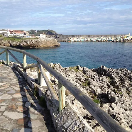 Las Rocas-3