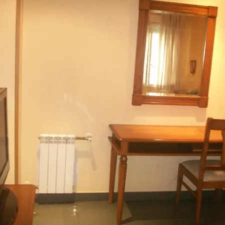 Hostal La Nava-2
