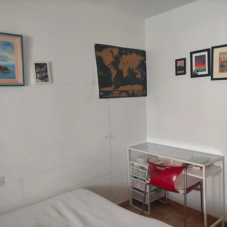 Female Only Pinar De Chamartin Room-2