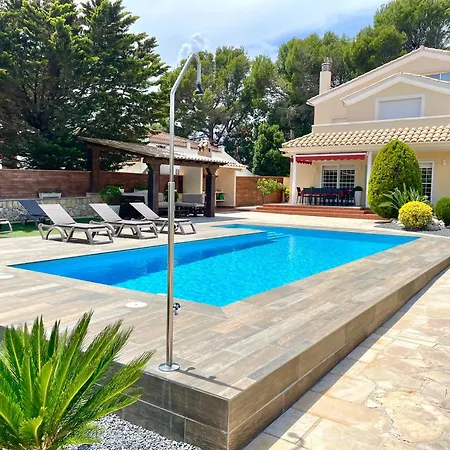 Villa Caleta-2