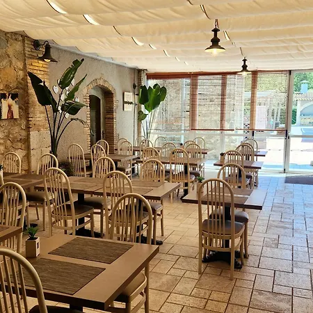 Hotel Castell Blanc-2
