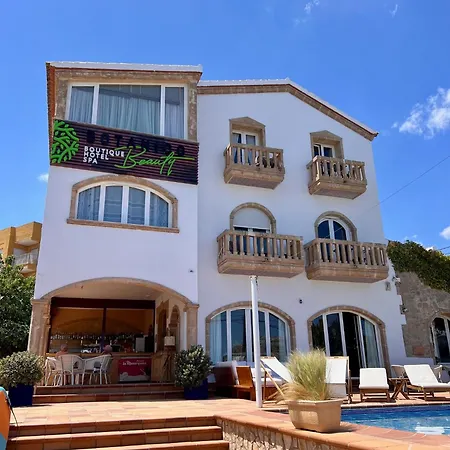 Botanico Boutique Suites-2