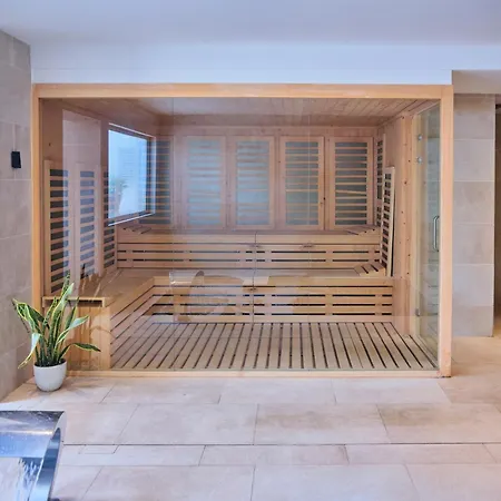 The Olive Boutique Suites & Spa-3