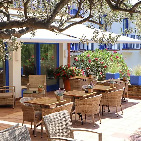 Hotel Blaumar Cadaqués-3