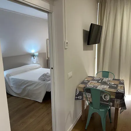 Aparthotel Els Molins-2
