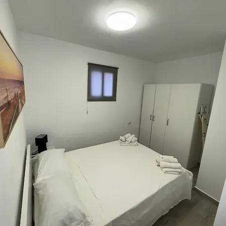Los Cristianos Port Royal New-2