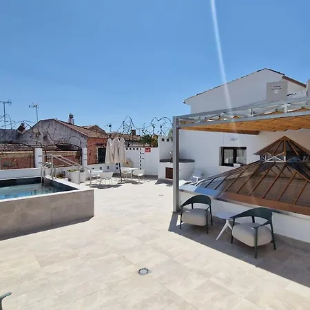 Hotel Oleum - Parking Gratuito bajo disponibilidad y reserva previa-3