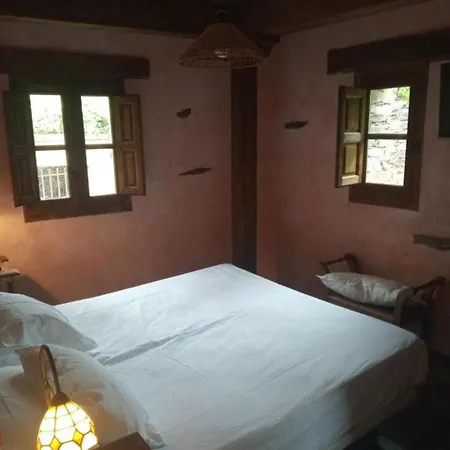 Hotel Rural La Fuente-3
