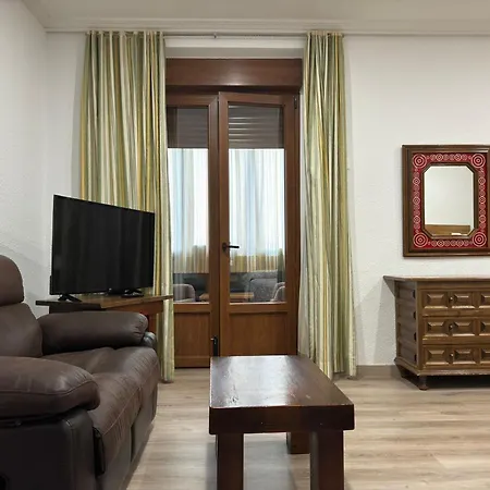Hostal Aribel Longinos-3