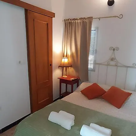 Rocio Rooms-3