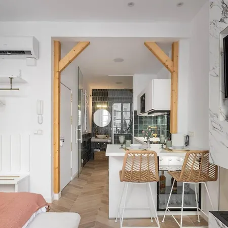 Arabica Suites - Lujosos Apartamentos con Chimenea en Granada - Centro-2