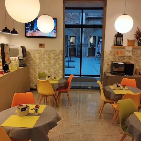 Hostal La Terrassa-2