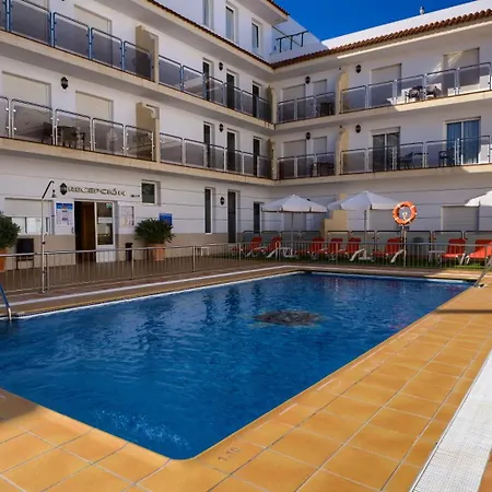 Hotel Apartamentos Loto Conil-3