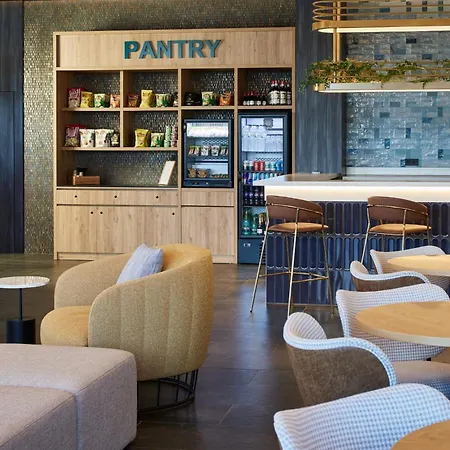 Four Points By Sheraton Barcelona Airport-2